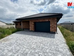 Prodej rodinného domu, Žiželice, 127 m2