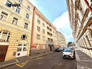 Pronájem bytu 2+kk, Praha - Vyšehrad, Neklanova, 57 m2