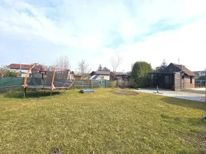 Pronájem chaty, Kralupy nad Vltavou - Zeměchy, 30 m2