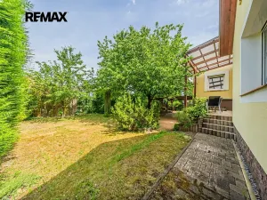 Prodej rodinného domu, Hřebeč, V háji, 165 m2