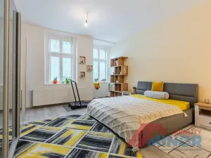 Prodej bytu 3+1, Slaný, Ouvalova, 98 m2