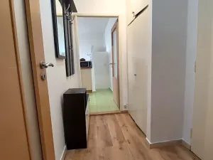 Pronájem bytu 2+kk, Brno, Jana Uhra, 36 m2