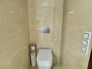 Prodej bytu 2+kk, Praha - Vršovice, Jerevanská, 77 m2