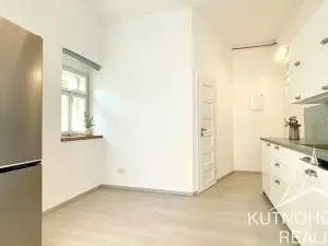 Pronájem bytu 2+1, Kutná Hora, Česká, 65 m2