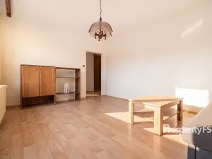 Prodej bytu 3+1, Ústí nad Labem - Krásné Březno, Neštěmická, 74 m2