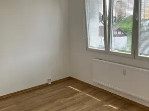 Pronájem bytu 2+kk, Praha - Kamýk, Zvolská, 40 m2