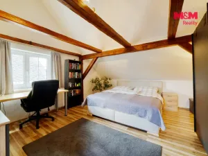 Prodej rodinného domu, Valy, Na Stráni, 238 m2