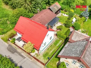 Prodej rodinného domu, Valy, Na Stráni, 238 m2