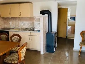 Pronájem chalupy, Smolnice, 106 m2