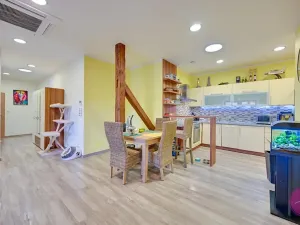 Prodej bytu 2+kk, Šternberk, Horní náměstí, 85 m2