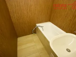 Pronájem bytu 2+1, Jirkov, Studentská, 57 m2