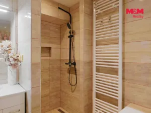 Prodej rodinného domu, Stěžery, Lipová, 250 m2