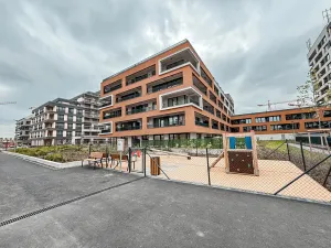 Pronájem bytu 2+kk, Praha - Hloubětín, Domalípova, 59 m2