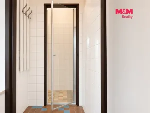 Pronájem skladu, Běstovice, 113 m2