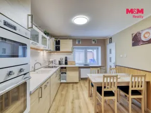 Prodej rodinného domu, Bor - Holostřevy, 200 m2
