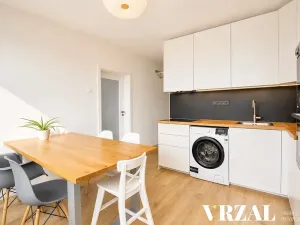 Prodej bytu 3+1, Příbram, Čechovská, 91 m2