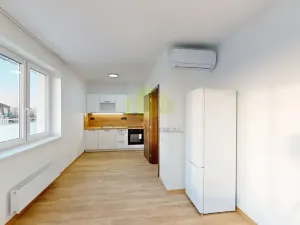 Pronájem bytu 2+kk, Olomouc, Topolová, 52 m2