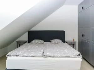 Pronájem bytu 2+kk, Průhonice, Hlavní, 78 m2