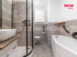 Prodej bytu 2+kk, Praha - Braník, V křovinách, 46 m2