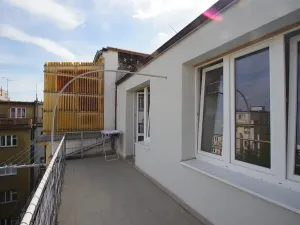 Pronájem bytu 2+kk, Praha - Vinohrady, náměstí Jiřího z Lobkovic, 35 m2
