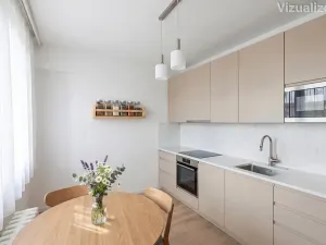 Prodej bytu 3+1, Mnichovo Hradiště, Víta Nejedlého, 89 m2
