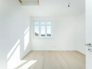 Prodej bytu 2+kk, Praha - Libeň, Zenklova, 48 m2