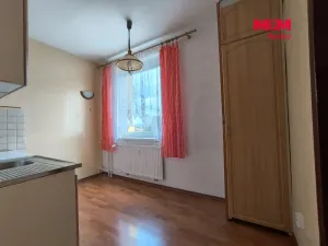 Prodej bytu 3+1, České Velenice, Komenského, 73 m2