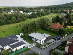 Prodej rodinného domu, Kamenice, 181 m2