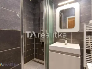 Prodej bytu 3+1, Orlová, Adamusova, 65 m2