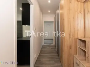 Prodej bytu 3+1, Orlová, Adamusova, 65 m2
