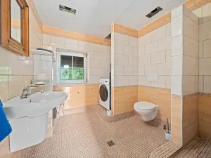 Prodej obchodního prostoru, Jičín, 286 m2