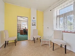 Prodej obchodního prostoru, Jičín, 286 m2