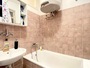 Pronájem bytu 1+1, Brno, Mathonova, 45 m2