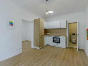 Pronájem bytu 2+kk, Praha - Košíře, Fabiánova, 37 m2