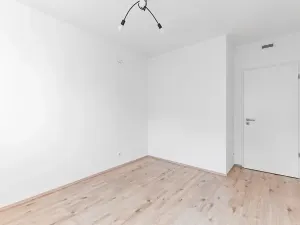 Pronájem bytu 2+kk, Praha - Malešice, Univerzitní, 53 m2