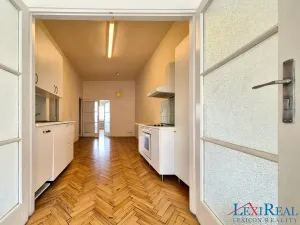 Pronájem bytu 3+1, Praha - Břevnov, Bělohorská, 82 m2