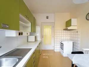 Prodej rodinného domu, Hustopeče, Komenského, 261 m2