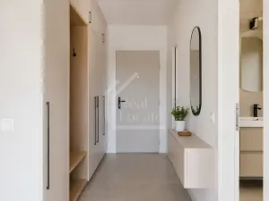 Pronájem bytu 1+kk, Praha, Křižíkova, 29 m2