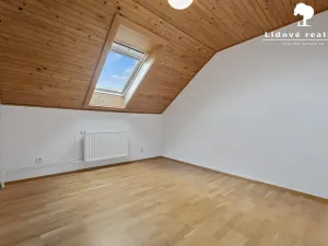 Prodej rodinného domu, Baška, 226 m2