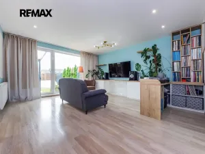 Prodej rodinného domu, Horoušany, Podzimní, 155 m2