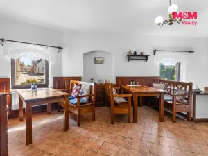 Prodej restaurace, Lomnice nad Popelkou, Poděbradova, 600 m2