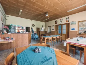 Prodej rodinného domu, Klamoš, 865 m2