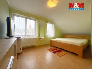 Prodej rodinného domu, Velké Žernoseky, 438 m2