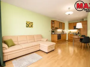 Pronájem bytu 2+kk, Praha - Záběhlice, Mattioliho, 53 m2