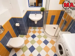 Pronájem bytu 2+kk, Praha - Záběhlice, Mattioliho, 53 m2