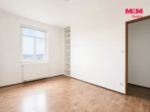 Pronájem bytu 3+1, Zlín, Bratří Sousedíků, 58 m2