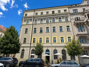Prodej bytu 5+kk, Praha - Vinohrady, náměstí Jiřího z Poděbrad, 117 m2