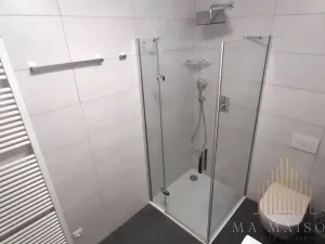 Pronájem bytu 1+kk, Praha - Holešovice, Na Maninách, 33 m2