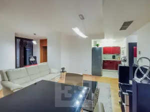 Pronájem bytu 2+kk, Praha - Žižkov, Pitterova, 63 m2