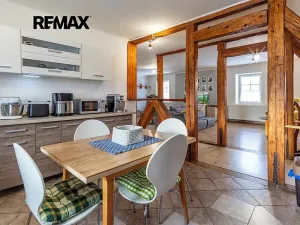 Prodej rodinného domu, Žandov, 296 m2